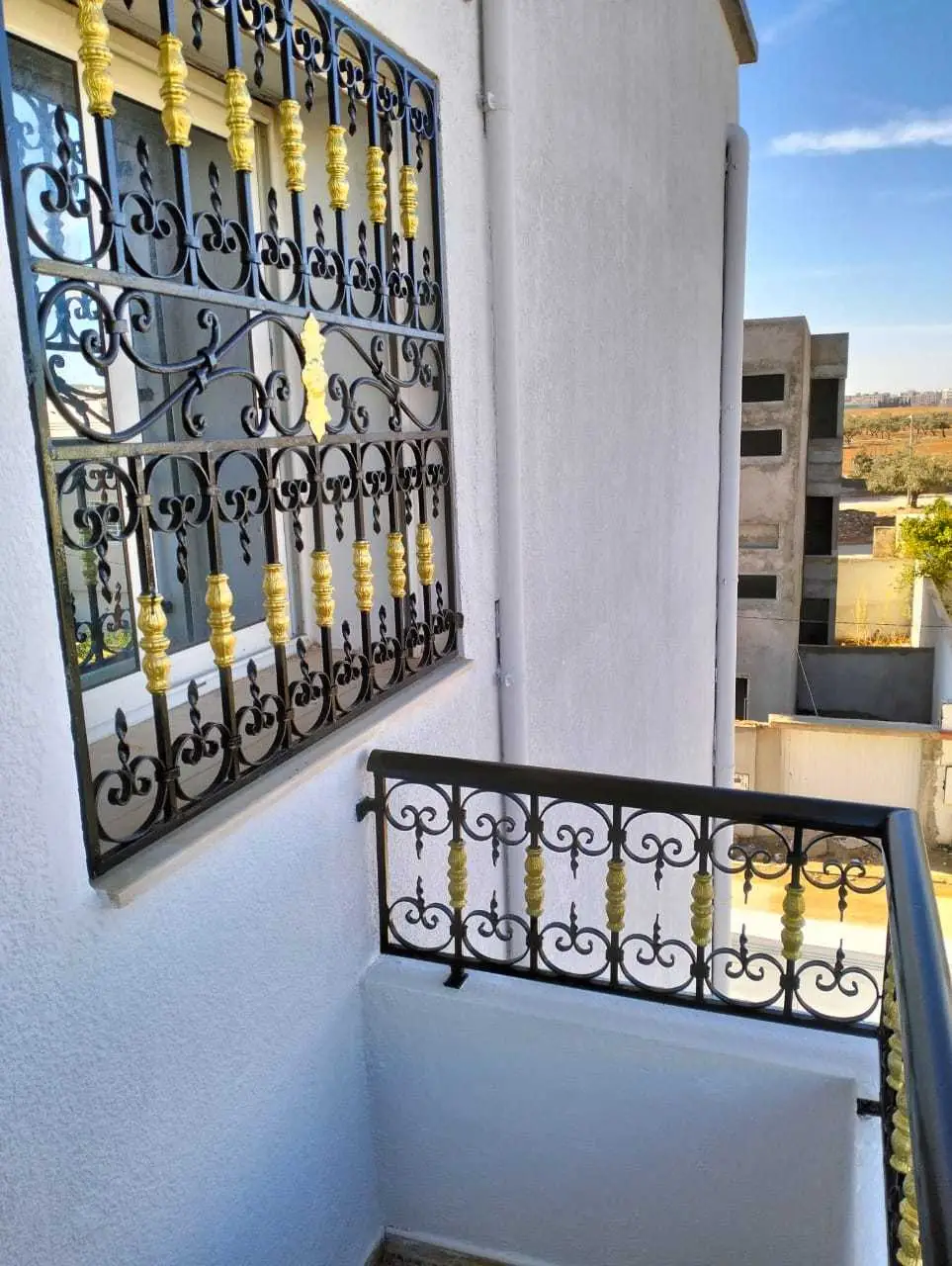 Mnihla Jardins d'el Menzah Location Appart. 4 pices Etage villa  jardin d'el menzah
