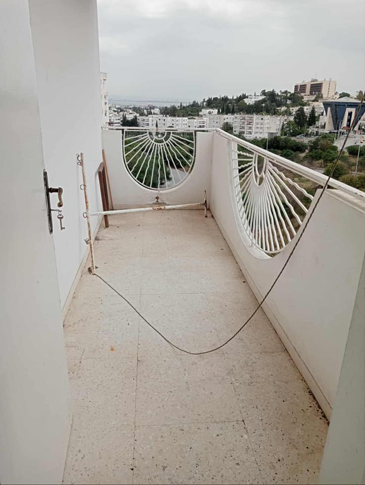 El Menzah El Manar 2 Location Appart. 3 pices Appartement  manar2
