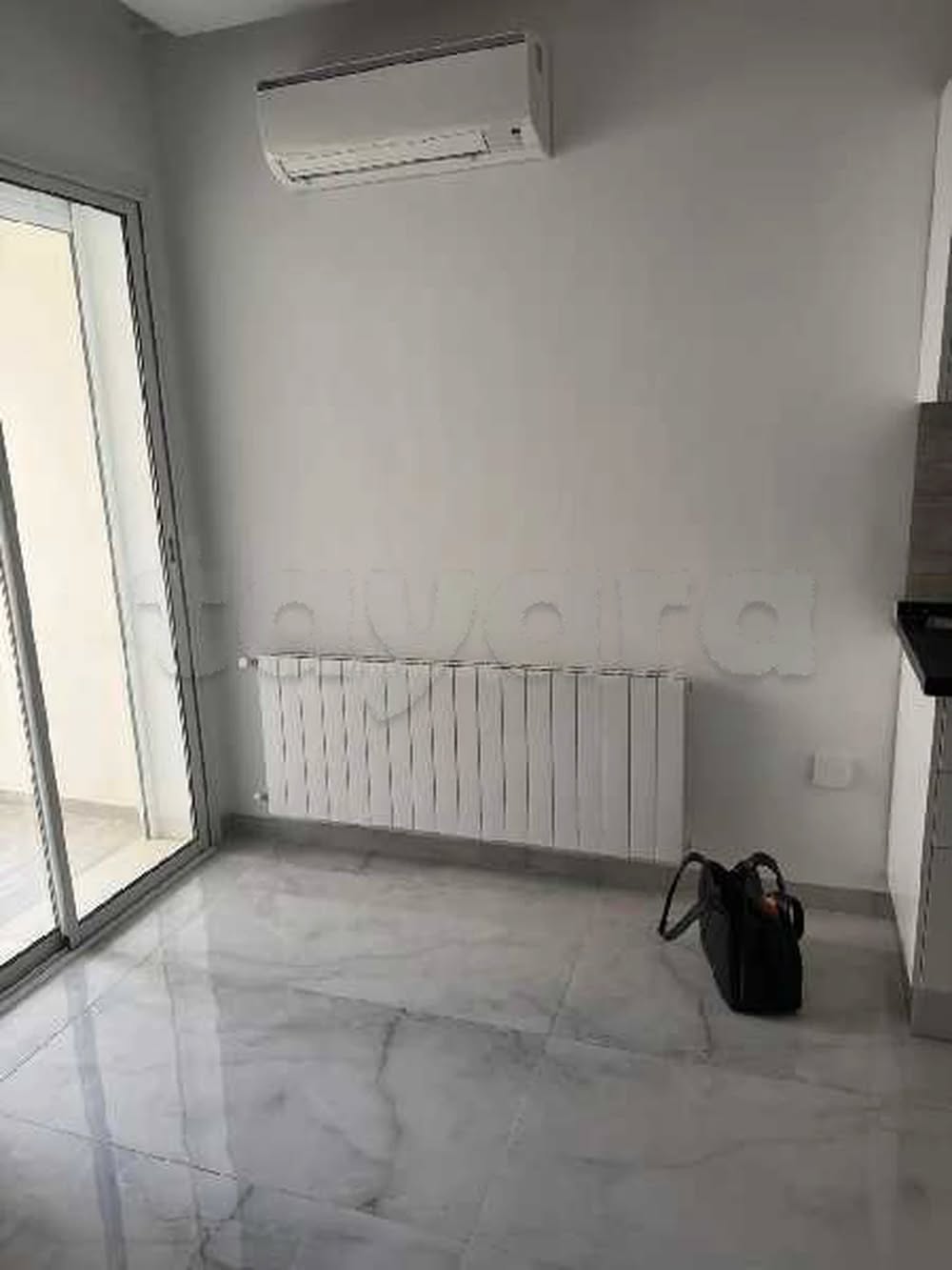 Mnihla Cite Ennasr Location Appart. 1 pice Appartemet  slim shool