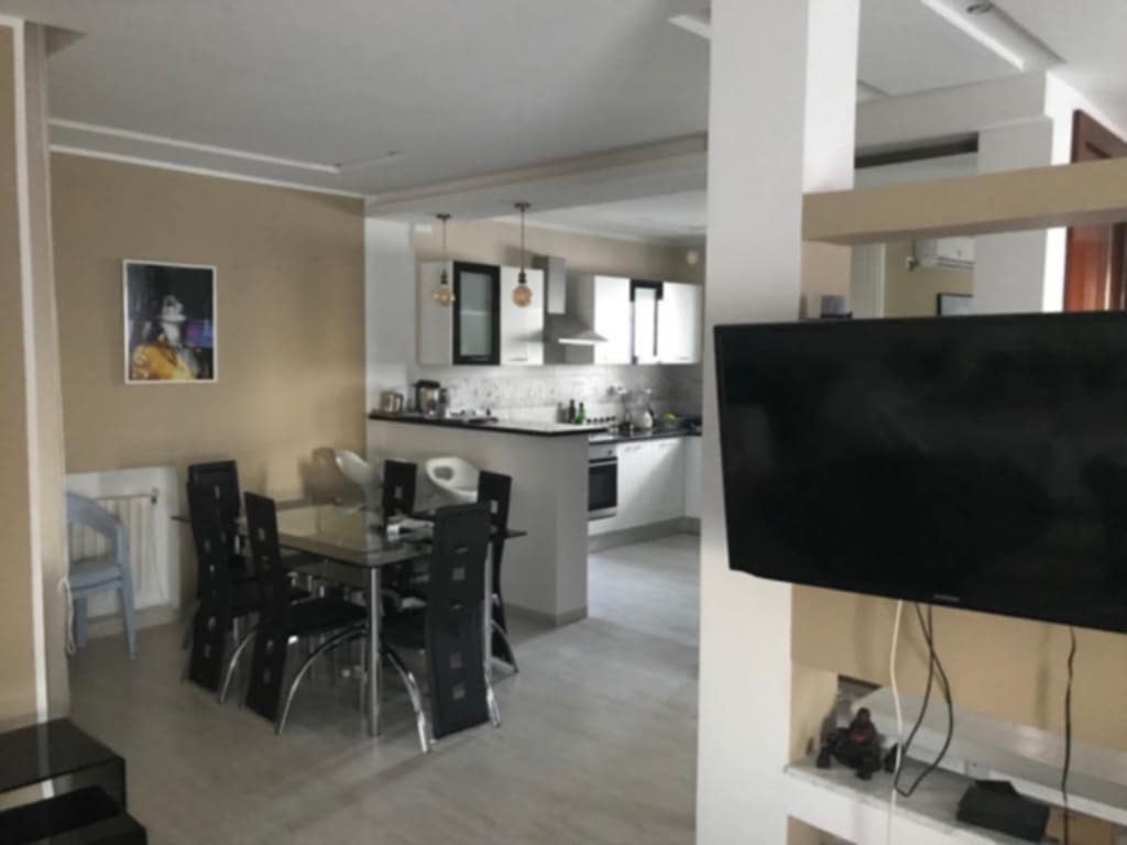 El Menzah El Manar 2 Location Appart. 4 pices Duplex manar 2