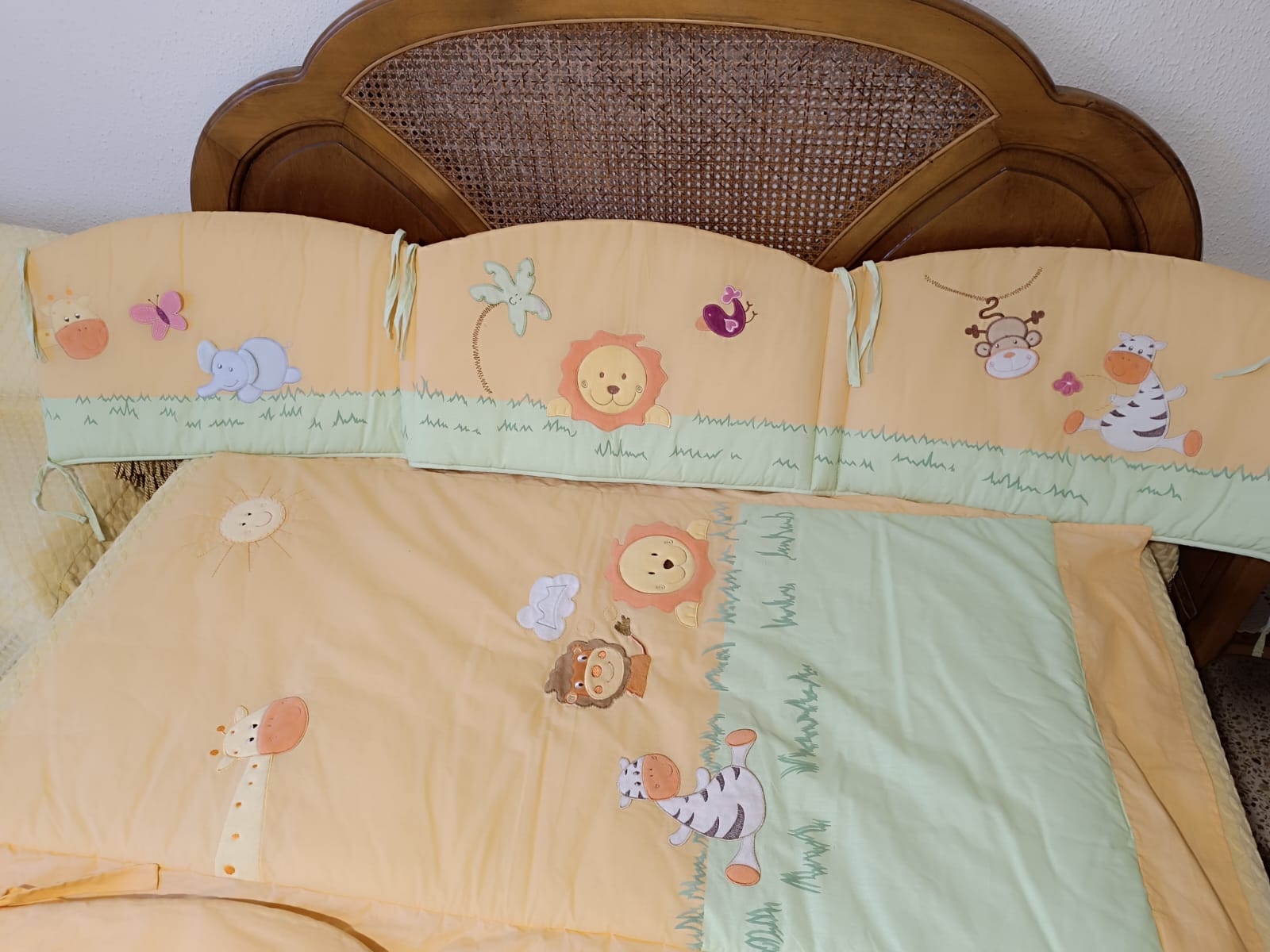 La Marsa Marsa Ennassim Lits et Equipements d'intrieur Autre Linge de lit bebe de la marque petit  petit