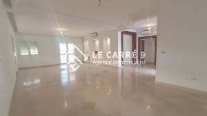 La Marsa Berge Du Lac Location Maisons Une villa avec jardin au lac 2 ref137a