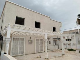 Raoued Jaafar 2 Vente Maisons Joli villa  jaafer 2 ariana