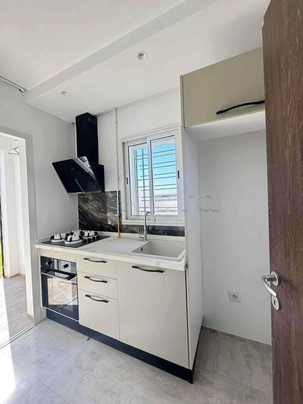 La Marsa El Aouina Vente Appart. 1 pice Appartement s1 avec jardin nouvelle soukra
