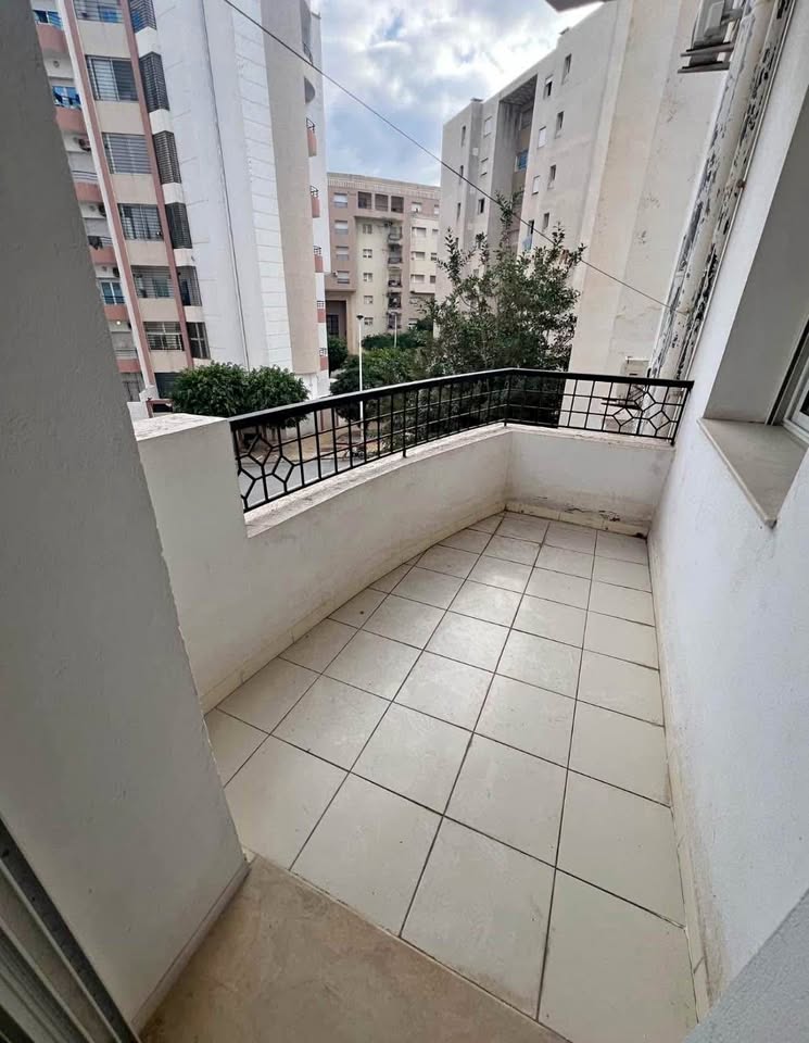 La Marsa El Aouina Location Appart. 2 pices S2 haut standing  laouina