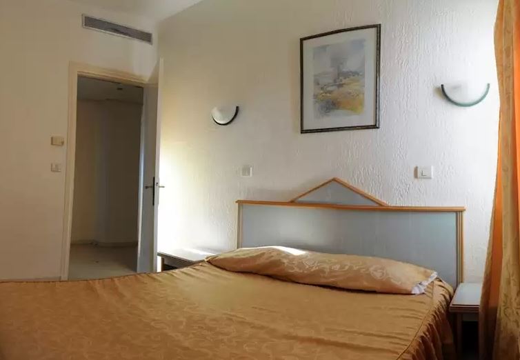 Tabarka Tabarka Location vacances Appart. 1 pice Appartement  la rsidence hotel corail royal