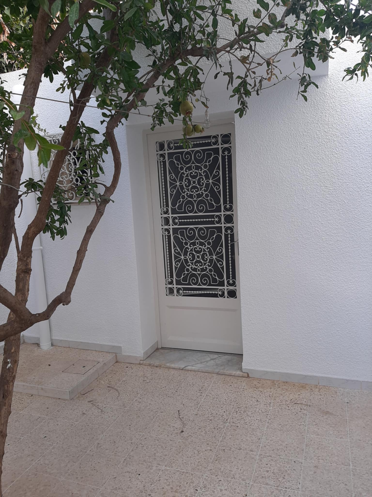 El Menzah El Manar 1 Location Appart. 1 pice Studio de villa meubl manar 1
