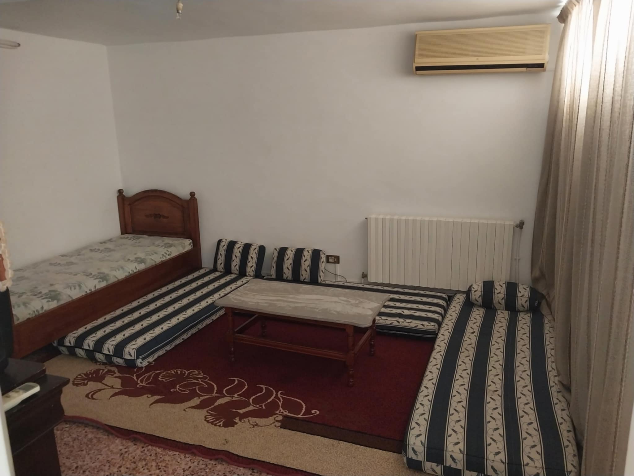 El Menzah El Manar 1 Location Appart. 3 pices Rdc de villa meubl manar 1