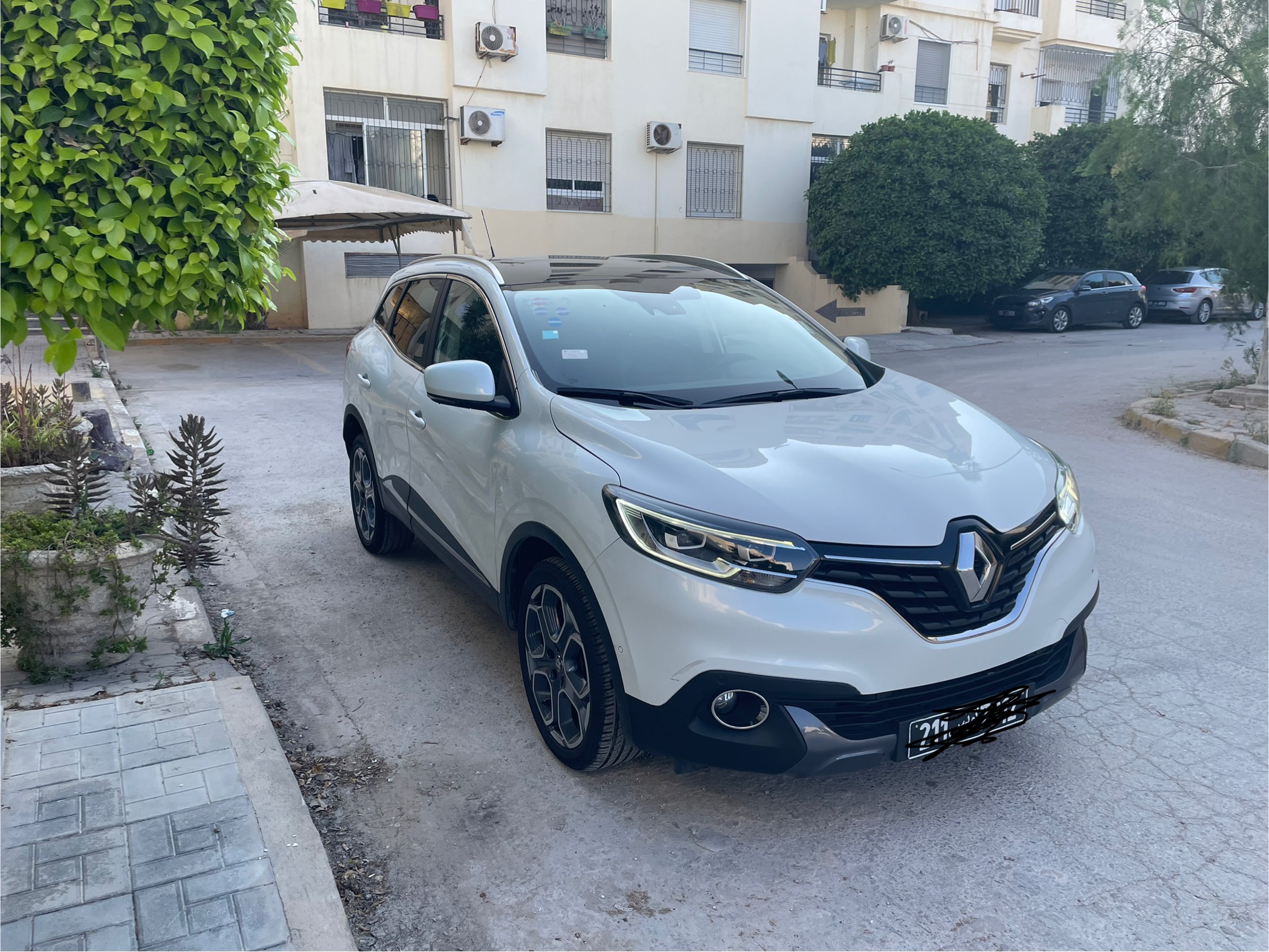 Ariana Ville Riadh Landlous Renault Autre Modle Renault kadjar 2019 essence