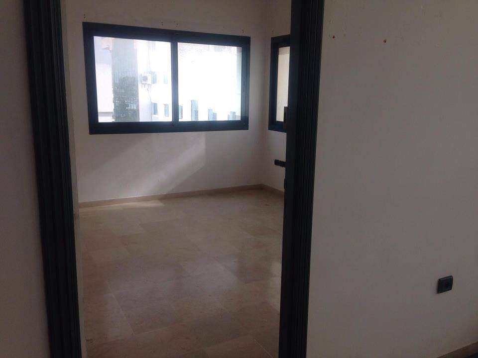 La Marsa Berge Du Lac Location Appart. 3 pices Bureau h3 au lac 1