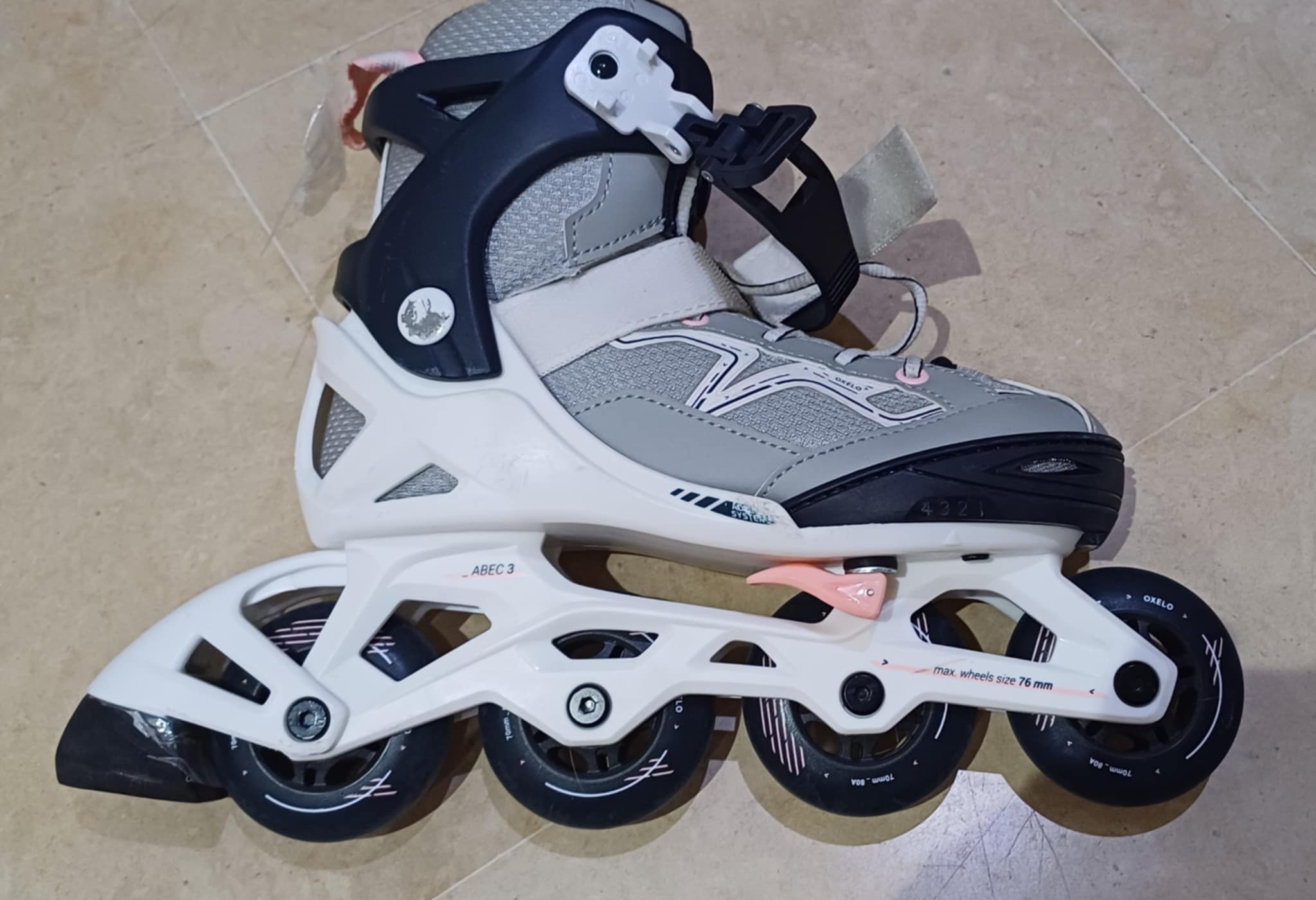 Cite El Khadra Cite El Khadra Jouet Autre Un jeu complet de roller pour enfant