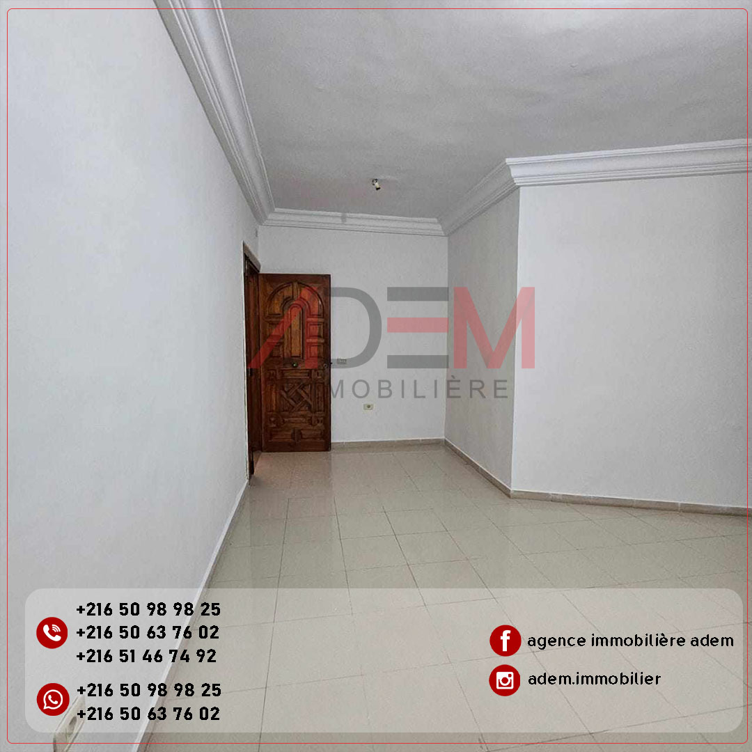 Sousse Ville Sousse Location Appart. 3 pices Bureau  situ au centre ville
