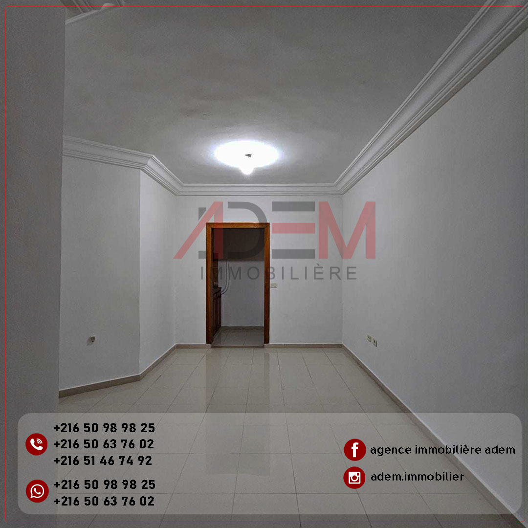 Sousse Ville Sousse Location Appart. 3 pices Bureau  situ au centre ville