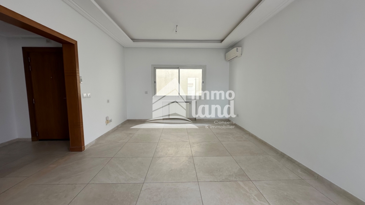 La Marsa Cite Erriadh Location Appart. 4 pices Appartement s3  la marsa riadh