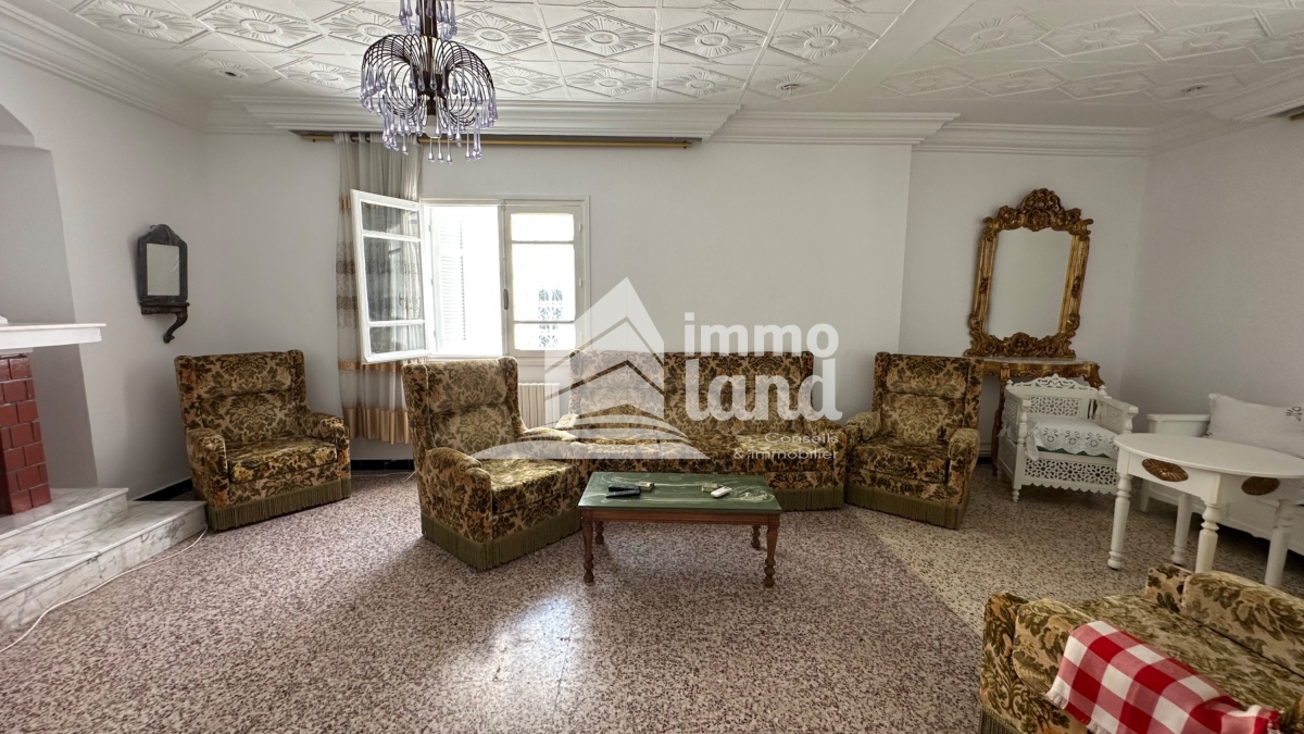 La Marsa Cite Des Juges 2 Location Appart. 5 pices+ Rdc de villa s4 meubl  la marsa