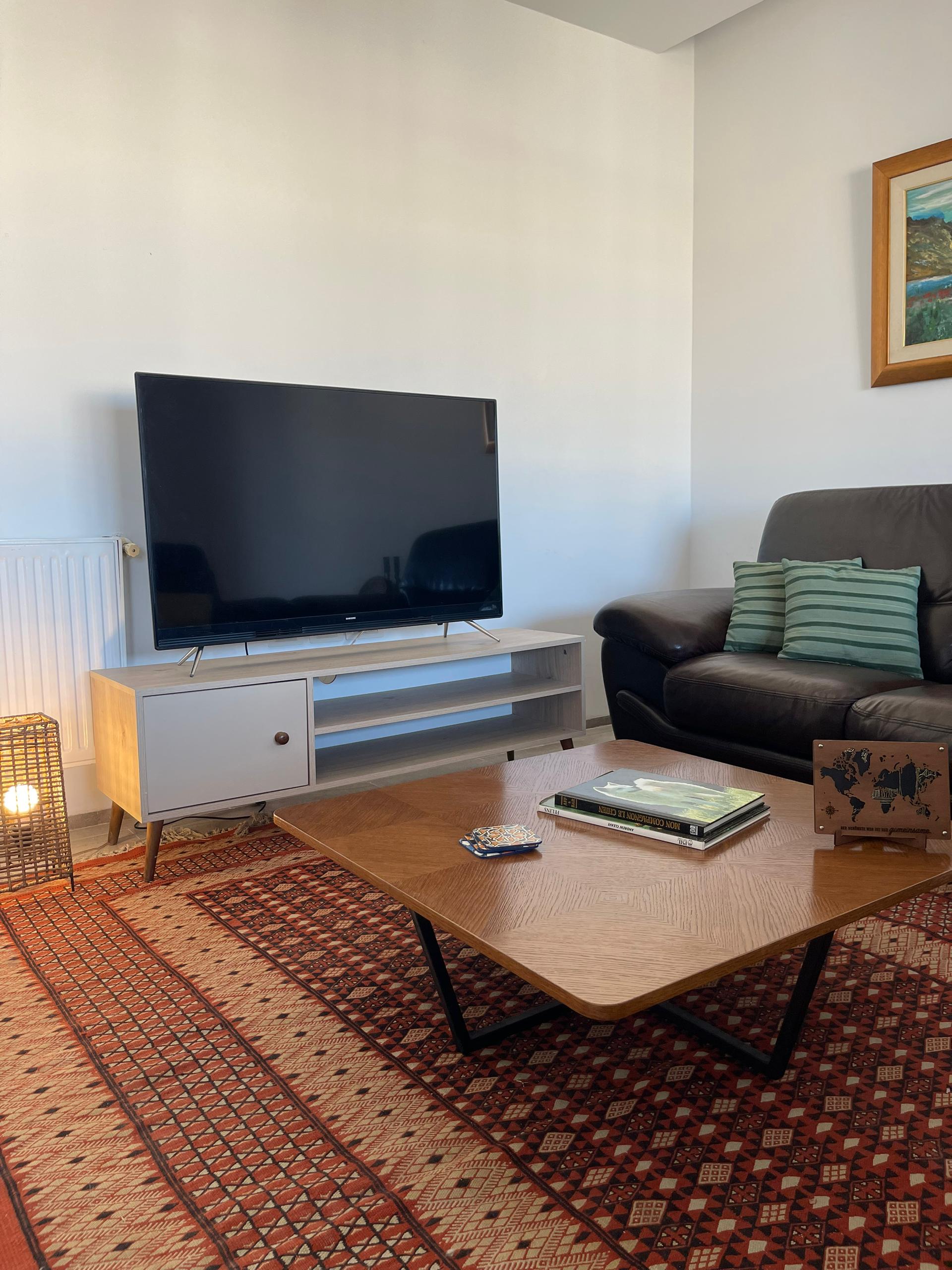 Ain Zaghouan Jardins de Carthage Location Appart. 5 pices+ Appartement s4 aux jardins de carthage