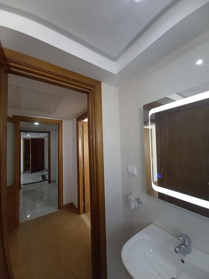 El Menzah El Menzah 9 Location Appart. 3 pices Appartement s2  el menzh9 c