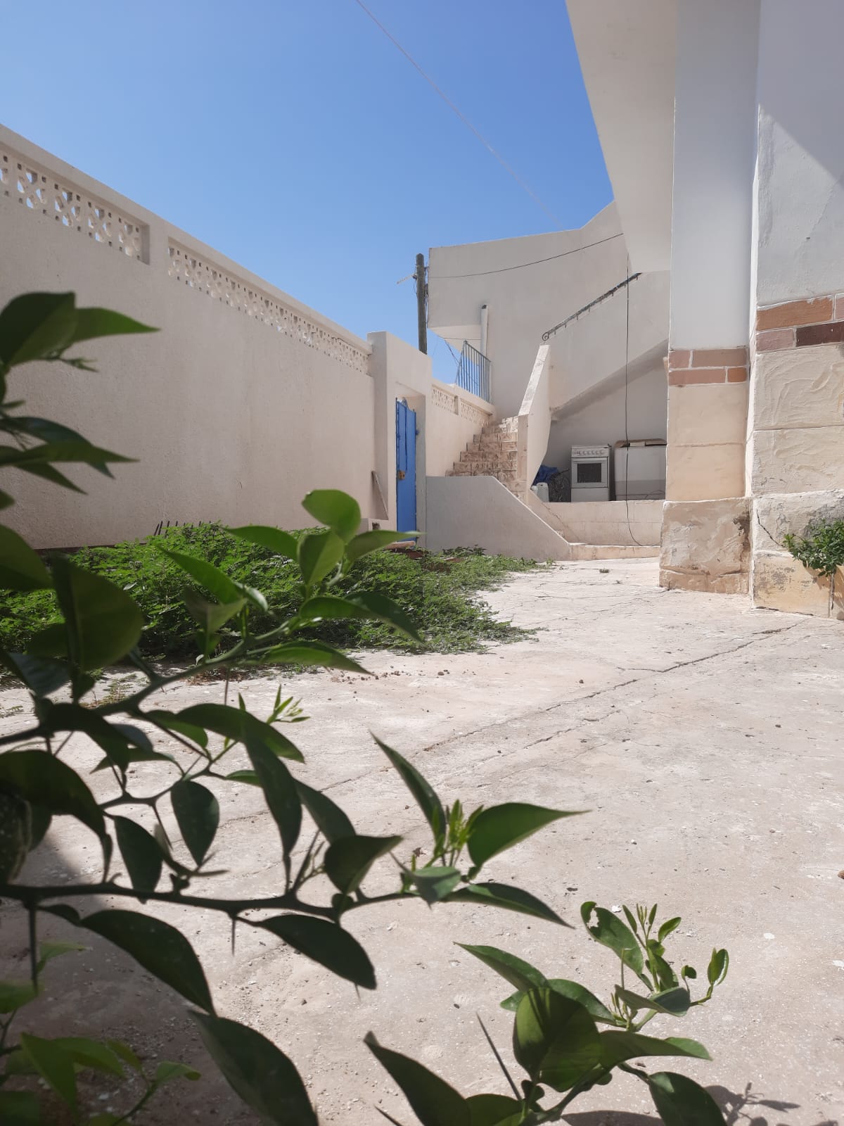 El Mourouj El Mourouj Vente Maisons Ville de compose de trois maisons