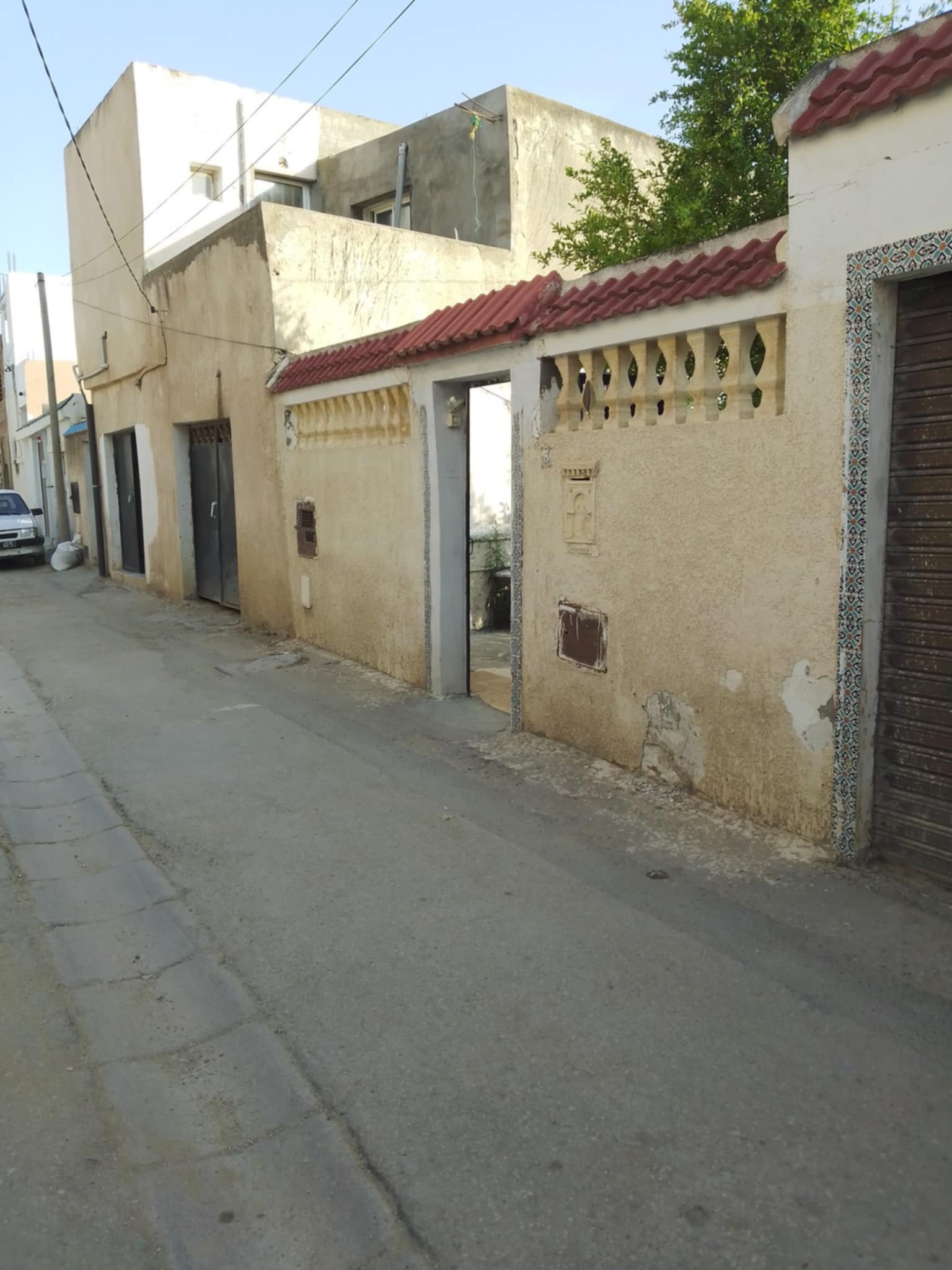 La Soukra Borj Louzir Vente Appart. 3 pices Maison  borj wazir