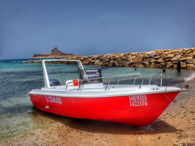 La Soukra Dar Fadhal Bateaux  moteurs Vedette Bateaux de plaisance 7 places