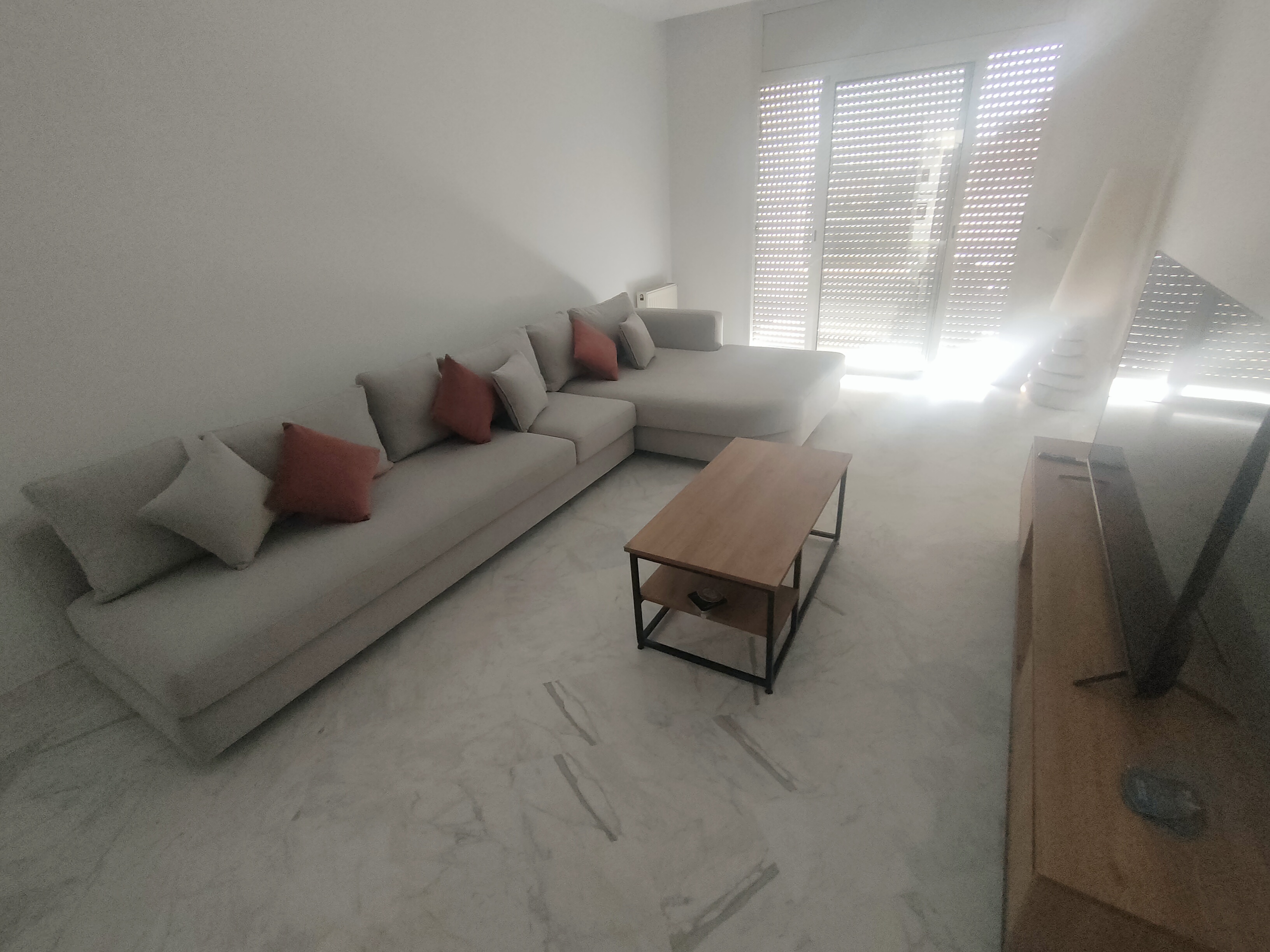Ariana Ville El Menzah 7 Salon - Salle  manger  Salons Salon coin