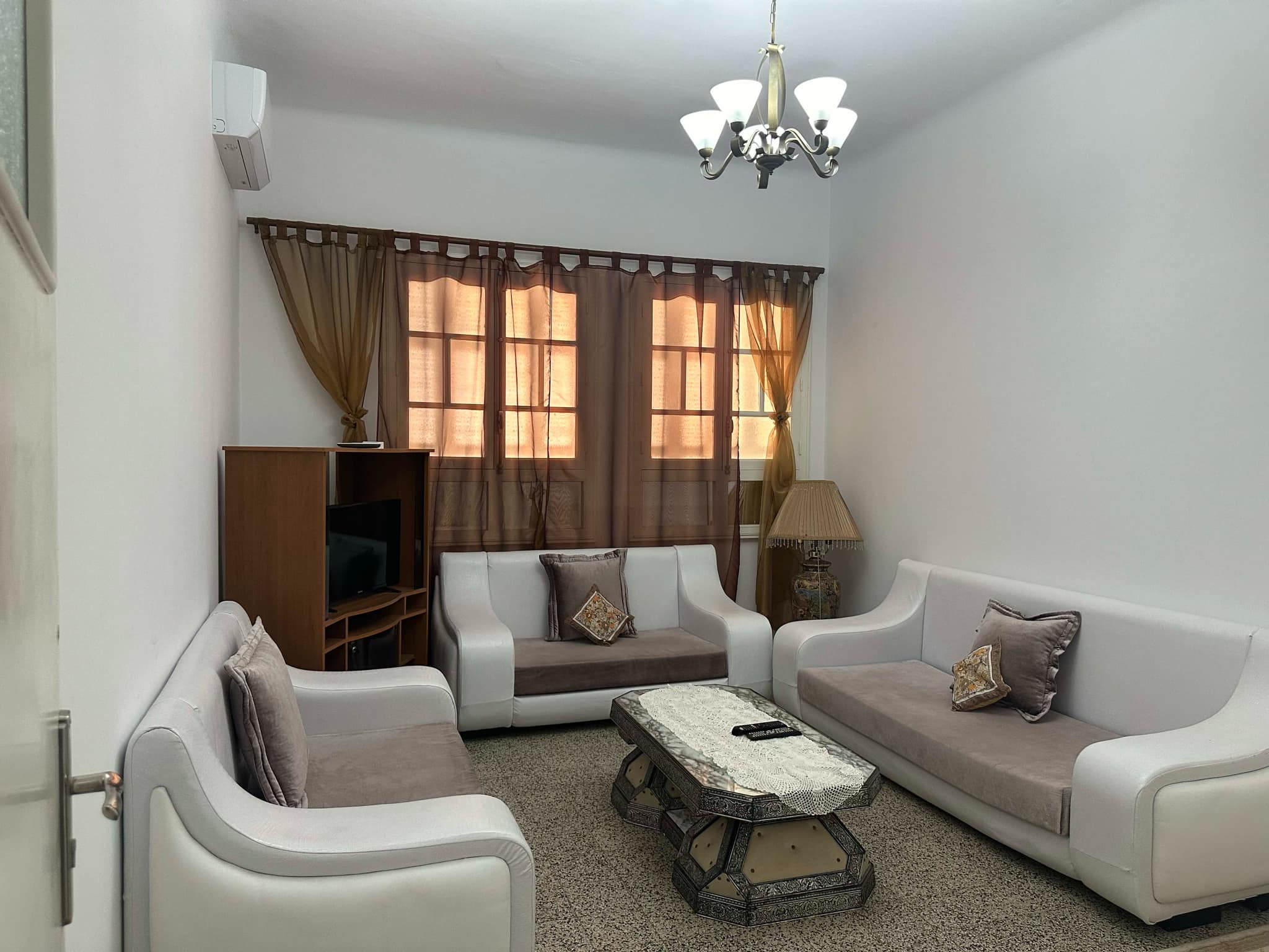 Bizerte Nord Bizerte Location Appart. 4 pices Maison s plus 4 meuble climatise wifi sur mer