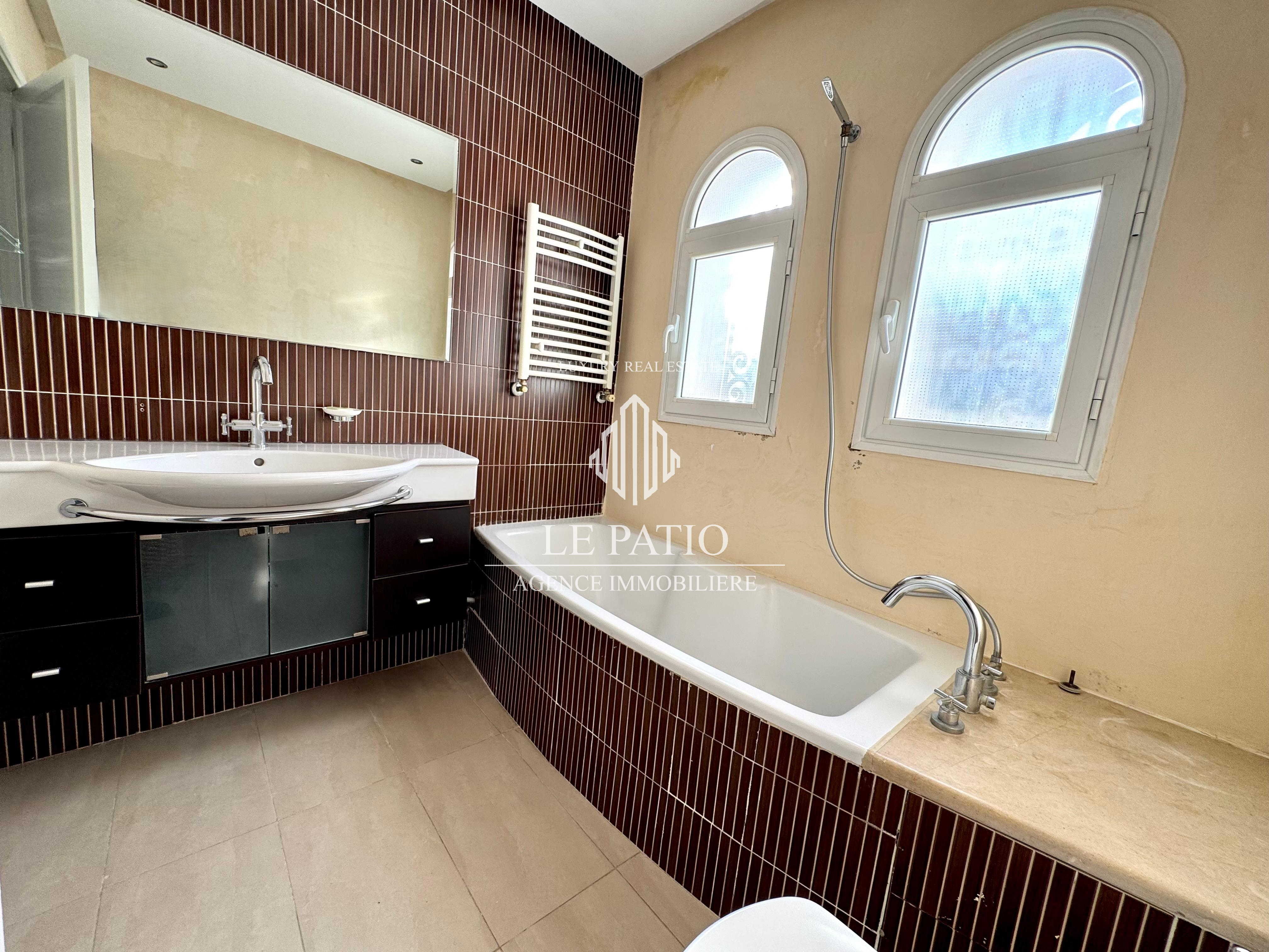 La Marsa Marsa Ennassim Location Maisons Une villa jumelee semi meuble s3 a la marsa
