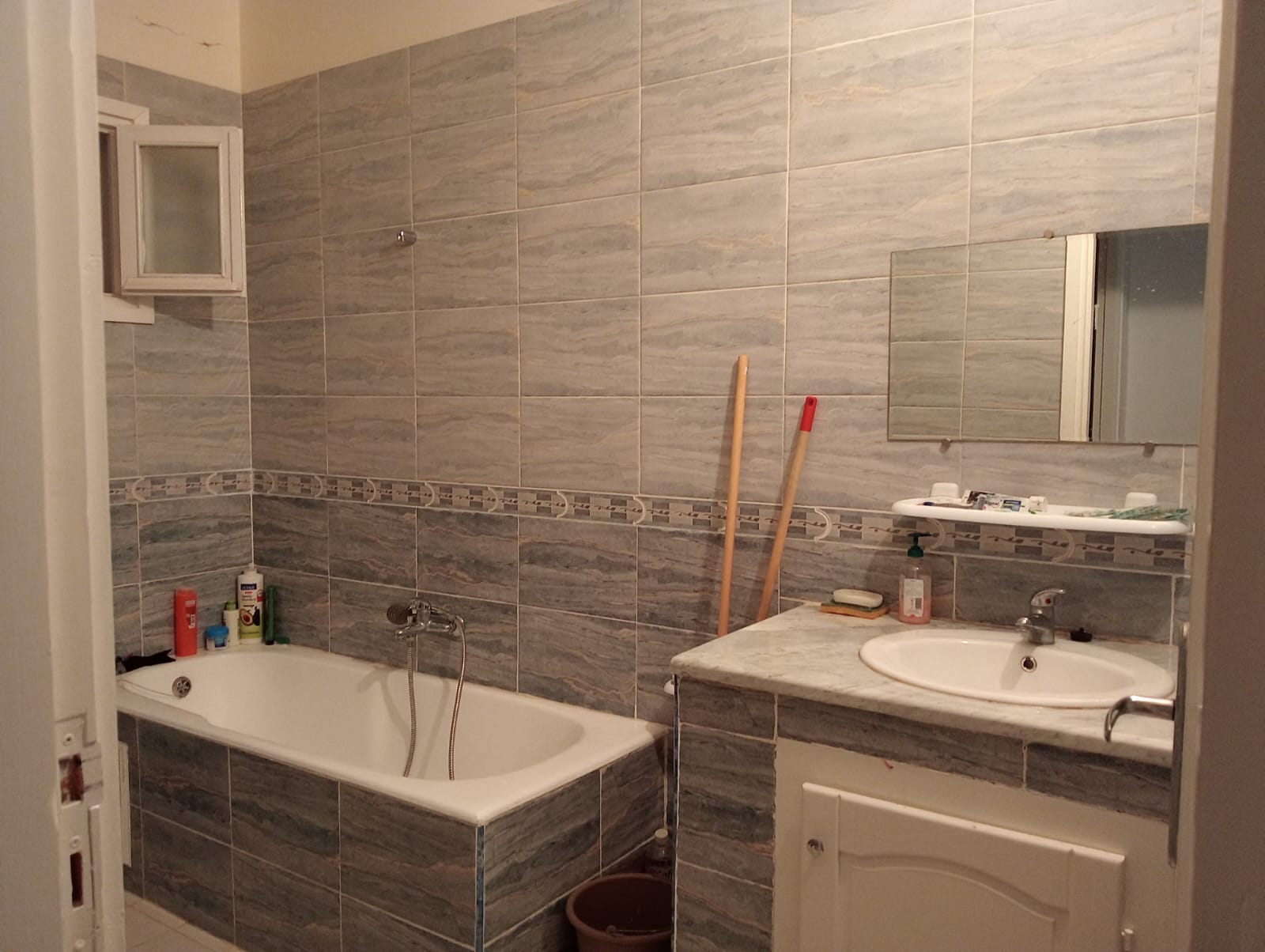 Menzel Jemil Menzel Jemil Location vacances Appart. 3 pices Vacances  bizerte