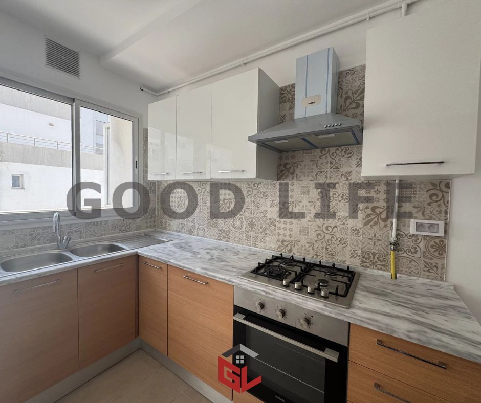 La Soukra La Soukra Location Appart. 4 pices S3  la soukra