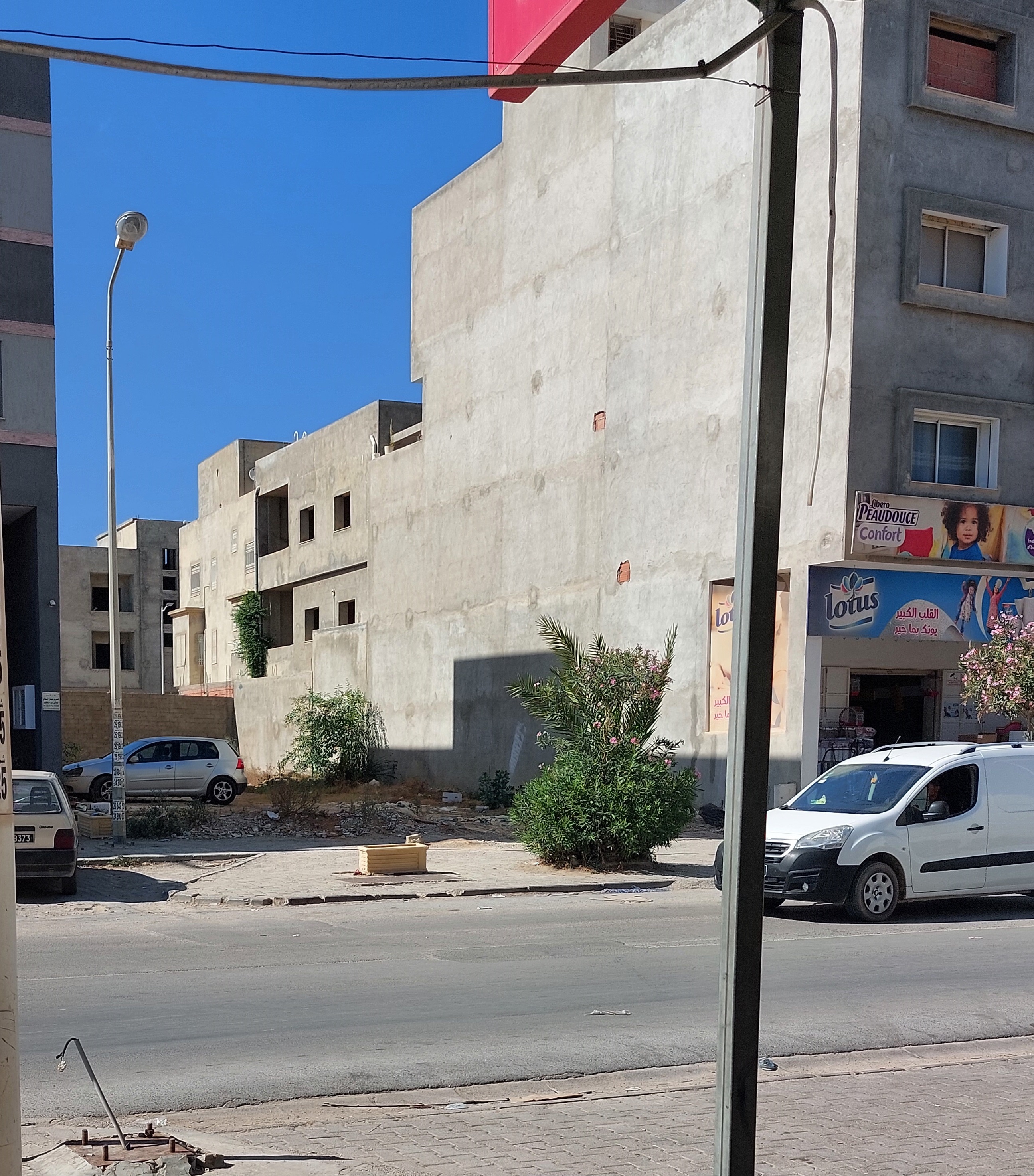 Nabeul Nabeul Bureaux & Commerces Surfaces Terrain commercial de 393m2 au centre ville nabeul
