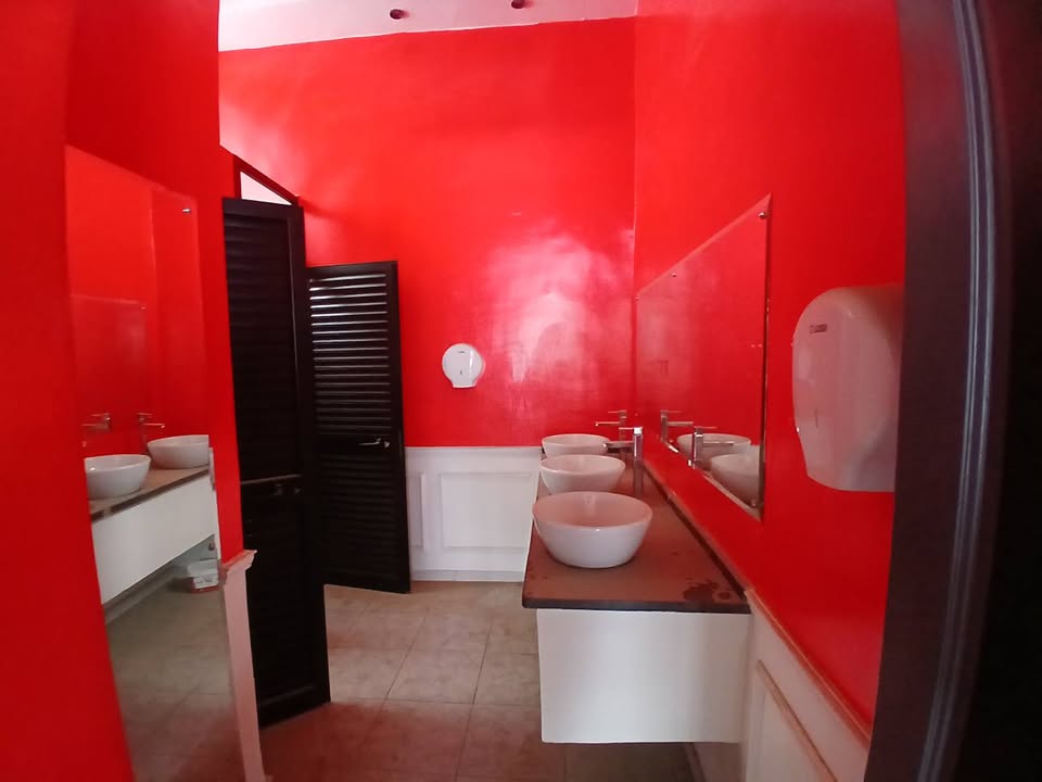 La Soukra Charguia 1 Bureaux & Commerces Surfaces Local commercial  charguia 1