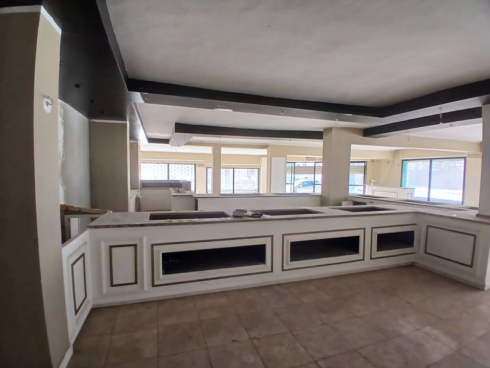 La Soukra Charguia 1 Bureaux & Commerces Surfaces Local commercial  charguia 1