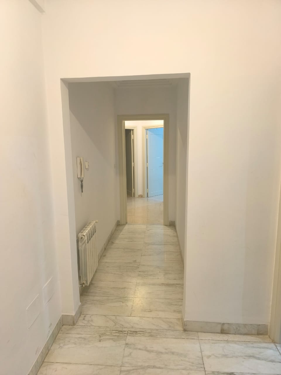 La Soukra La Soukra Vente Appart. 4 pices Appartement s3
