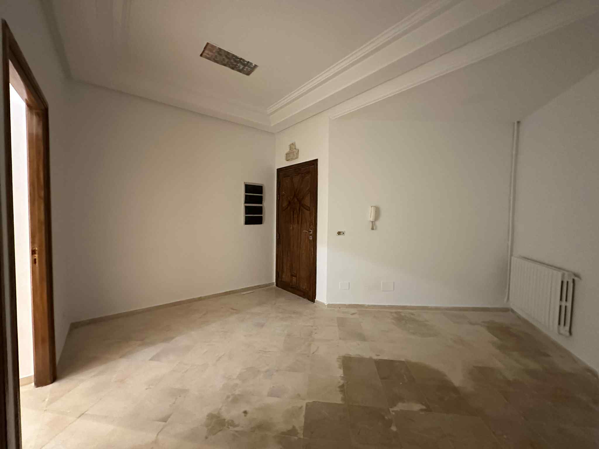 Ariana Ville Cite Ennasr 2 Bureaux & Commerces Bureau Bureau a1  ennasr 2 hedi nouira