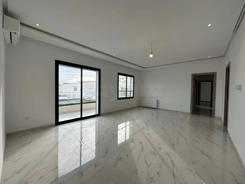 Ariana Ville Cite Ennasr 2 Location Appart. 4 pices Appart s3 neuf haut standing  ennasr 2