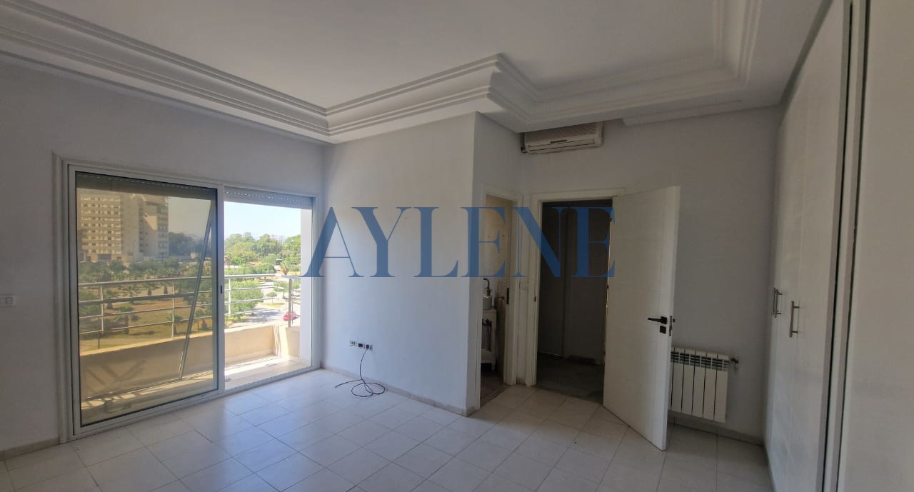 Ain Zaghouan Jardins de Carthage Location Appart. 3 pices Duplex s3 aux jardins de carthage