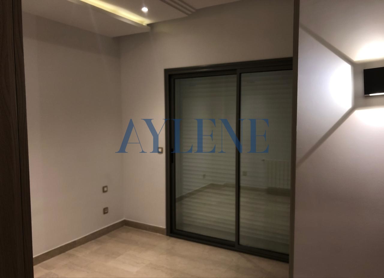 Ain Zaghouan Jardins de Carthage Location Appart. 2 pices S2 avec deux suites et balcon