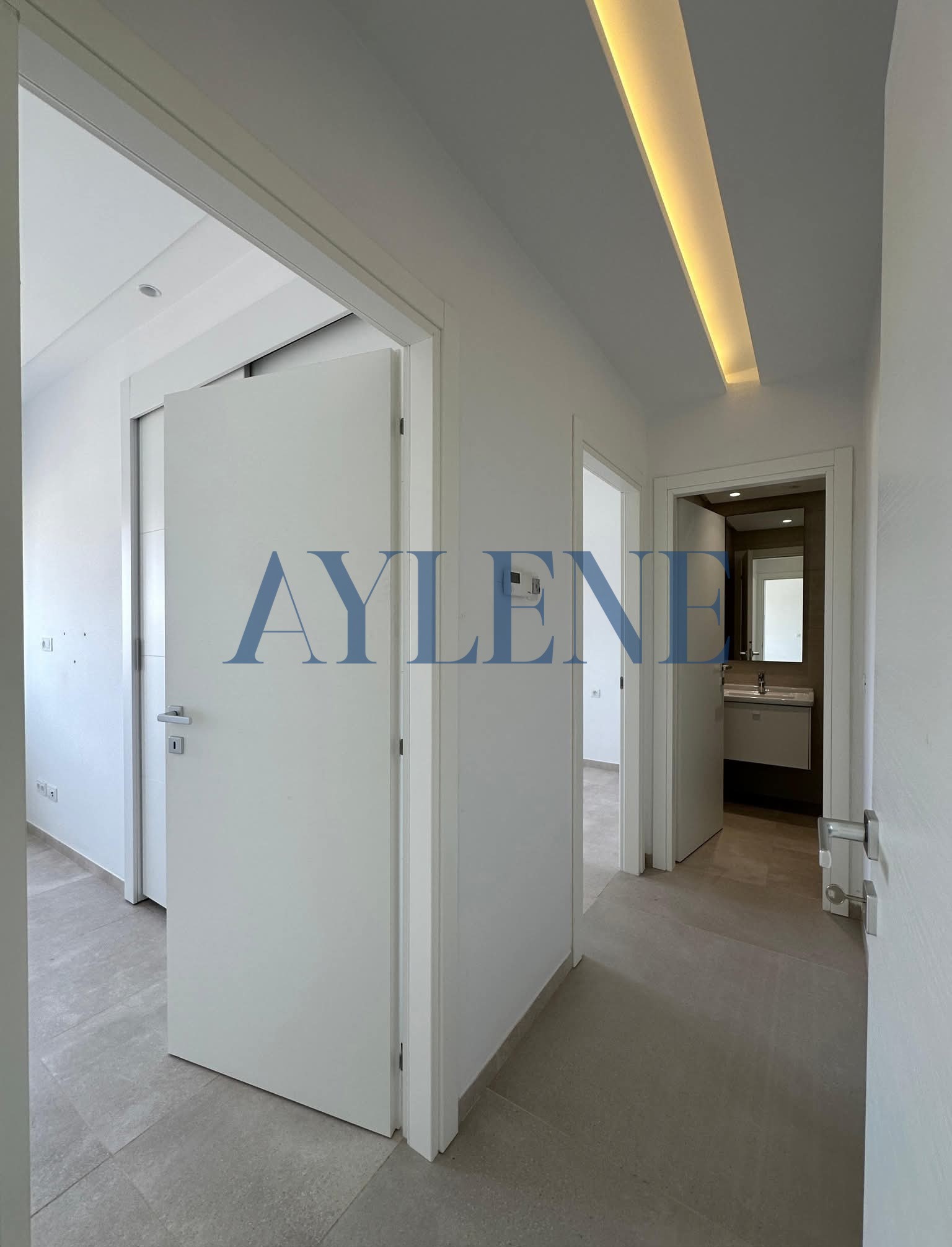La Soukra Charguia 1 Location Appart. 2 pices S2 la soukra dans une rsidence r2