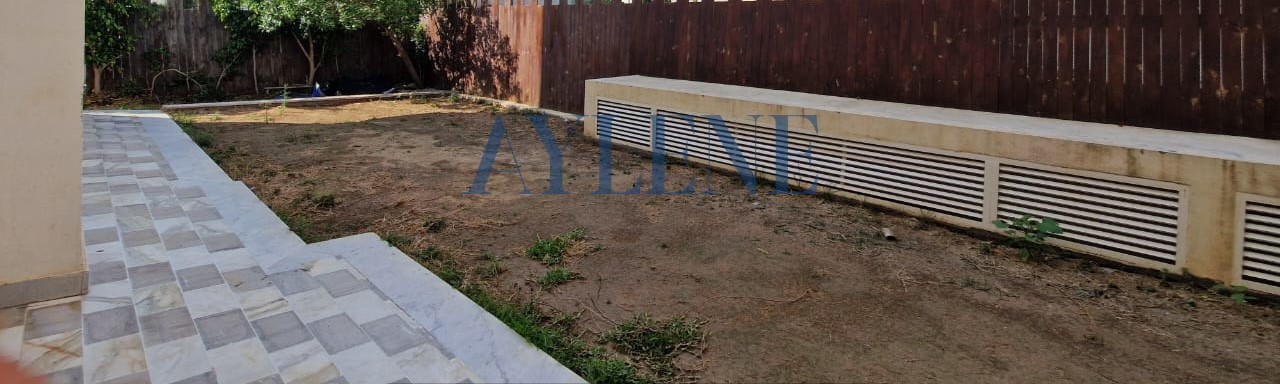 Ain Zaghouan Jardins de Carthage Location Appart. 2 pices S2 avec suite aux jardins de carthage et jardin