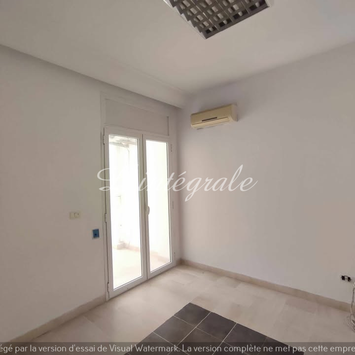 Cite El Khadra Zone urbaine nord Bureaux & Commerces Bureau Grand bureau h4