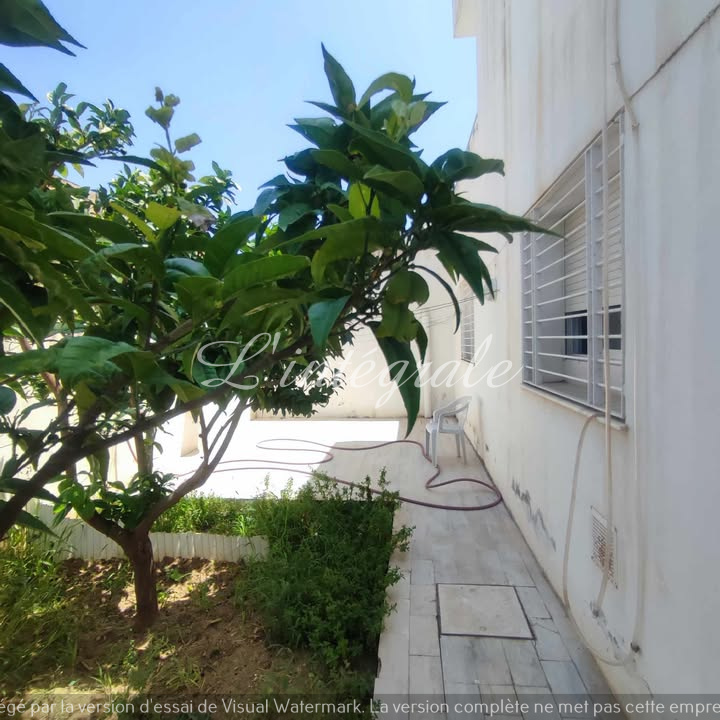 Ariana Ville Cite Ennasr 2 Location Appart. 2 pices S1 avec jardin