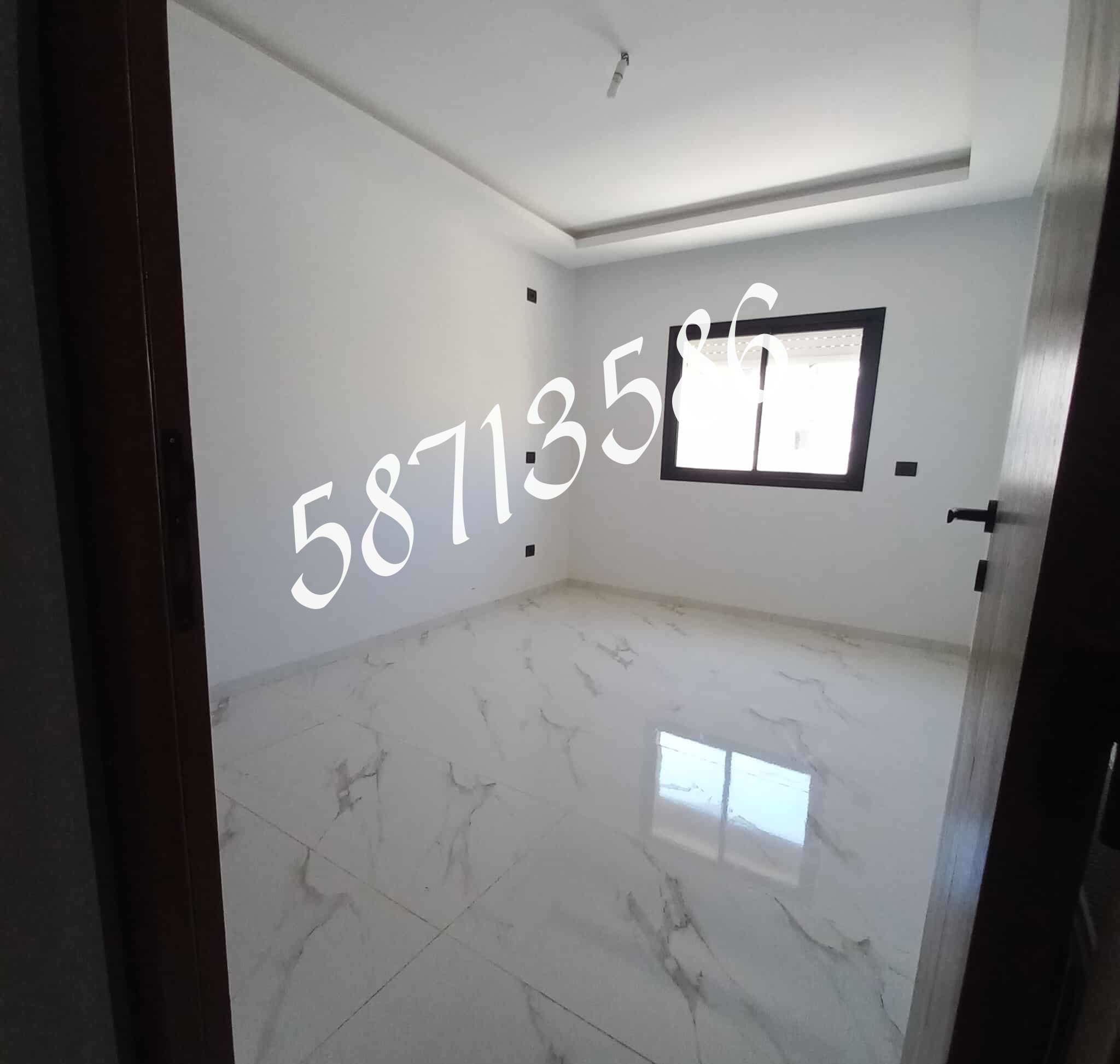 La Marsa El Aouina Location Appart. 1 pice S1 el wa7at rsd jawhert lkram pres ben yaghlene