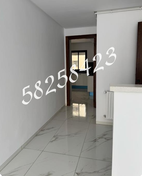 La Marsa El Aouina Vente Appart. 3 pices S plus 2 cite wahat  tel 58258423  fb 7937