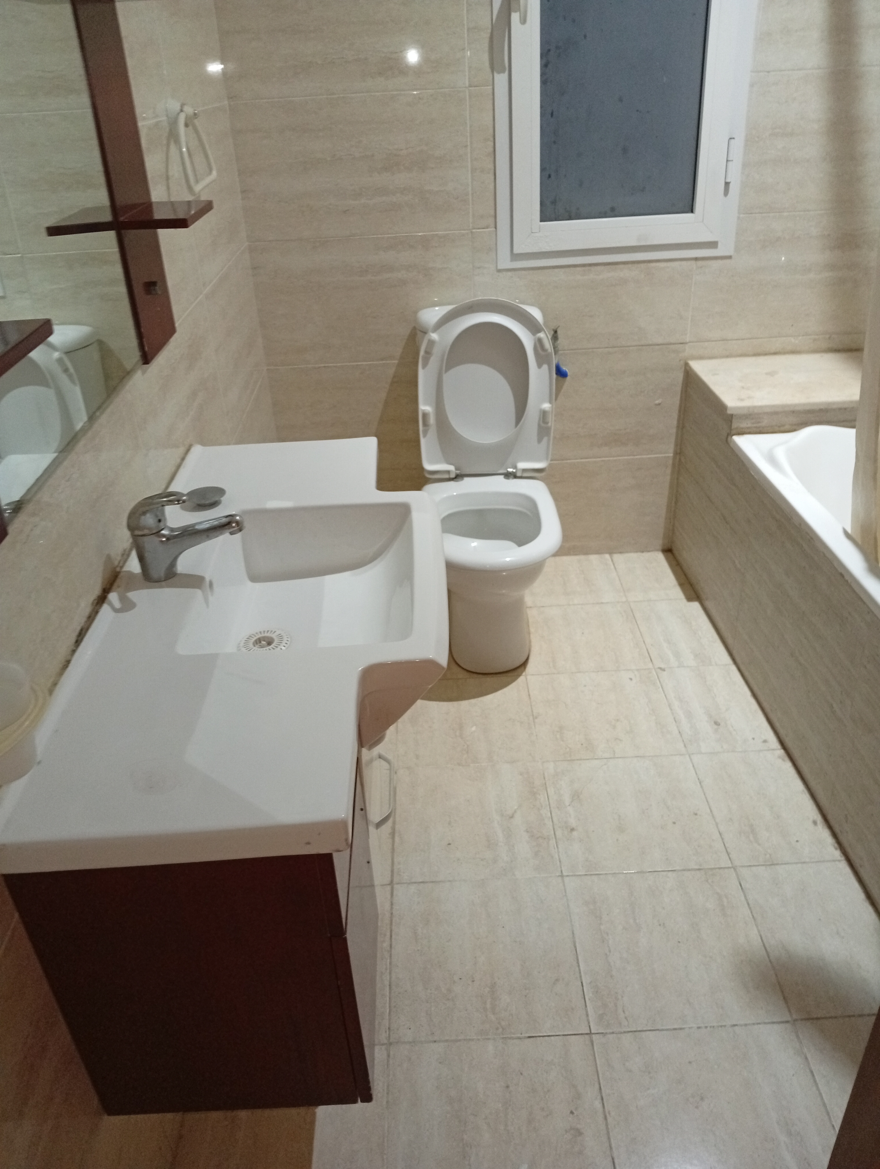 Ain Zaghouan Ain Zaghouan Location Appart. 4 pices Appartement s3 ref ca9020