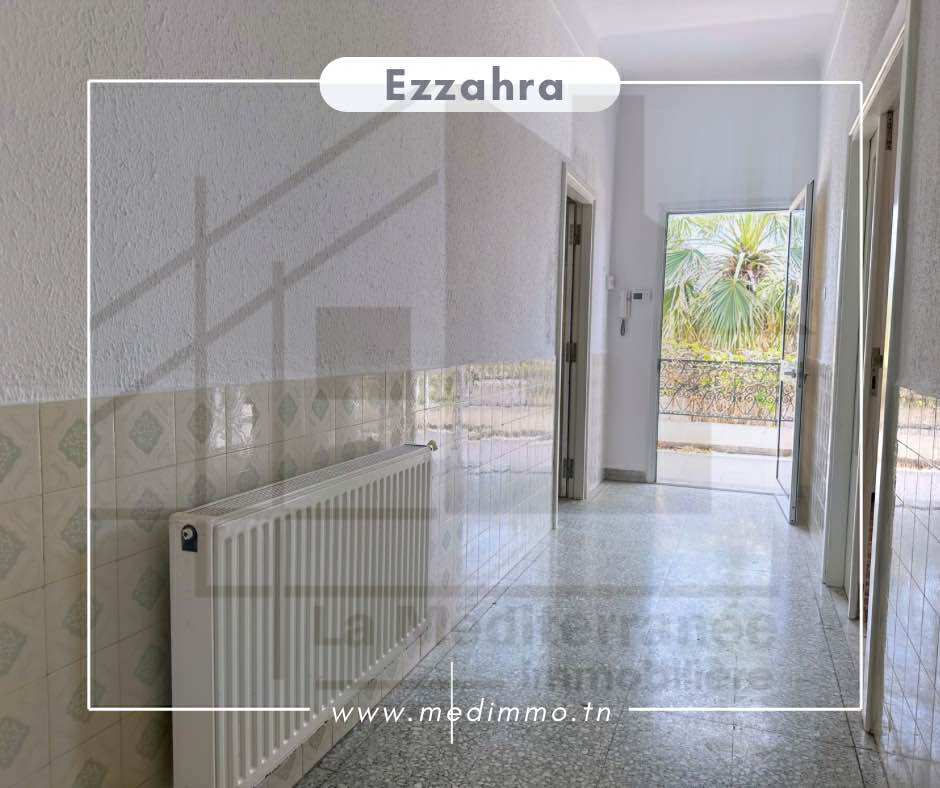 Ezzahra Ezzahra Location Appart. 3 pices Etage de villa s3 indpendant  ezzahra ville