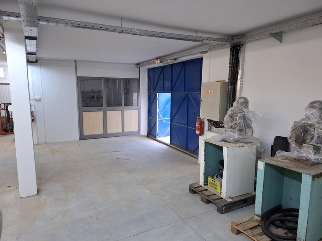 La Soukra Borj Louzir Location Surfaces Local industriel ou dpot 450m2