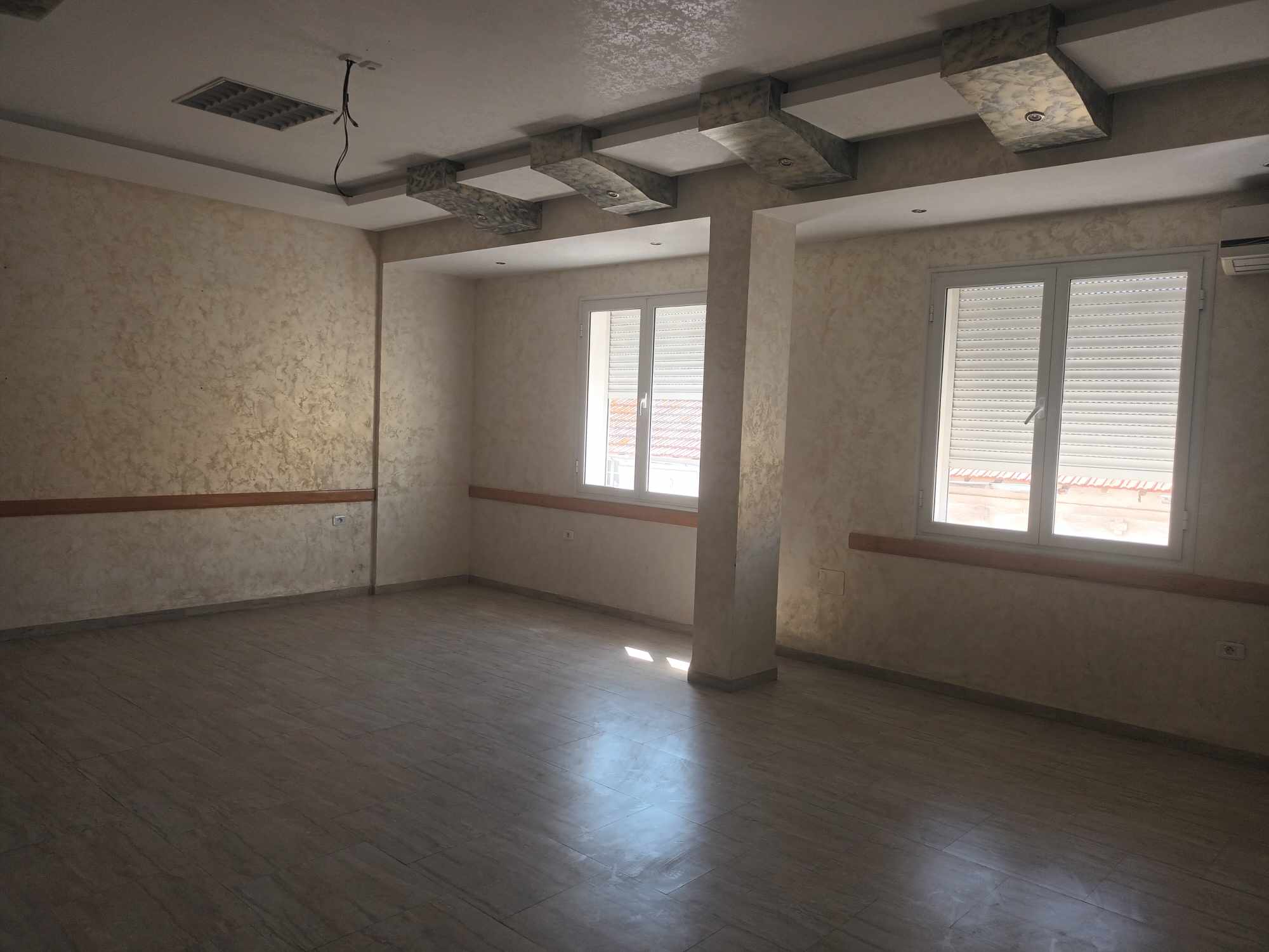 Bizerte Nord Bizerte Location Appart. 4 pices Appartement  usage bureautique bizerte