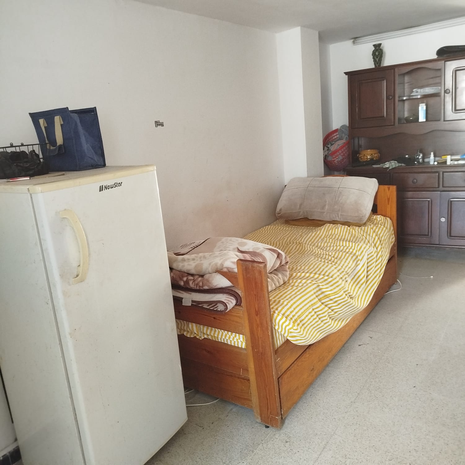 El Menzah Cite Caravelles Location Appart. 1 pice Studio s0 meubl  cite el mahrajene