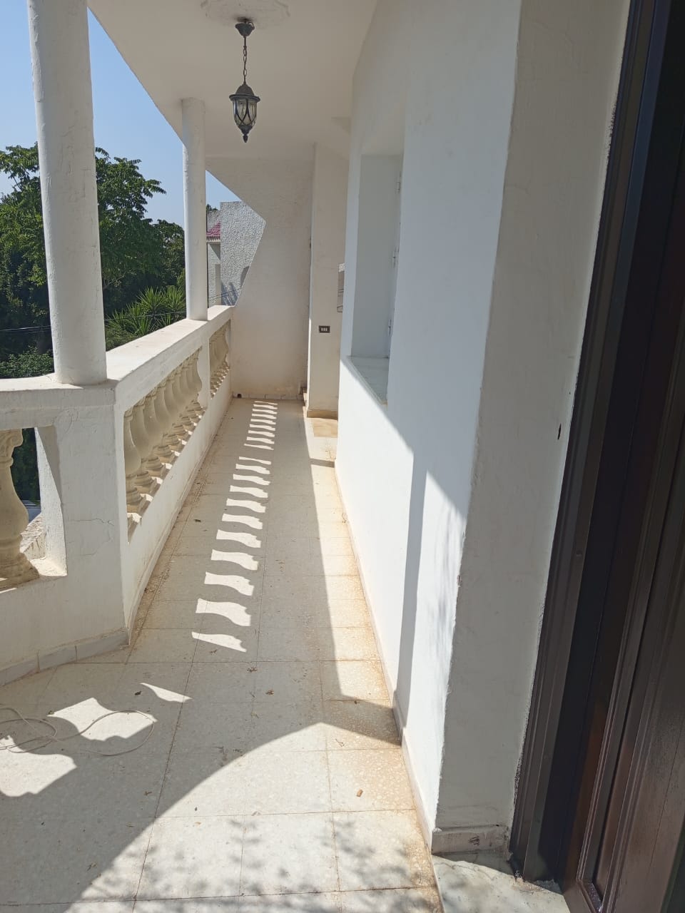 El Menzah El Menzah 9 Location Appart. 5 pices+ Spacieux tage de villa s4 indpendant  menzah9a