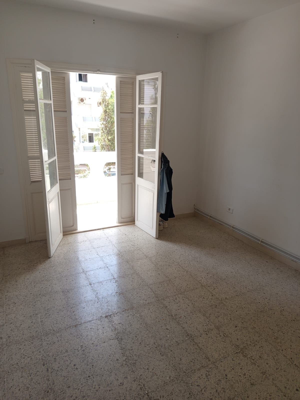 El Menzah El Manar 1 Location Appart. 2 pices Spacieux studio s1  manar1